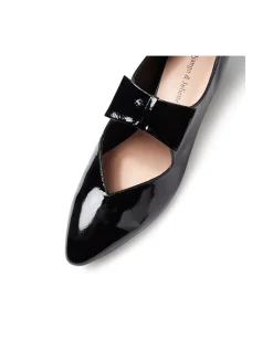 Flucar Patent Bow Strap Low Heel Flats
