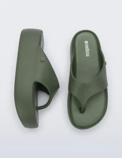 FREE PLATFORM THONG