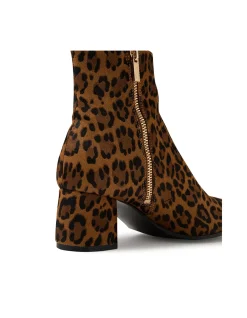 Fryes Mid Block Heel Ankle Boots