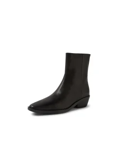 Fyona Chisel Toe Leather Ankle Boots