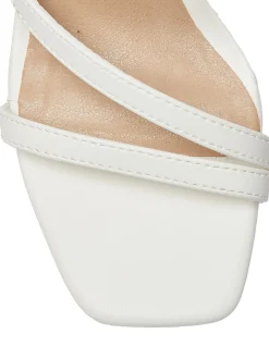 GEISHA HEEL