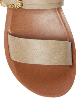 GRAND SANDAL
