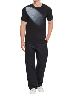 GRAPHIC PRINT T-SHIRT