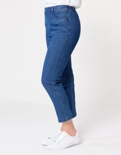Heritage Slim Leg Stretch Short Jean