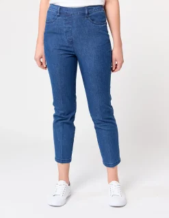 Heritage Slim Leg Stretch Short Jean