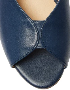 HILDA HEEL