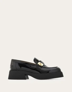 HUG BUCKLE CHUNKY LOAFER