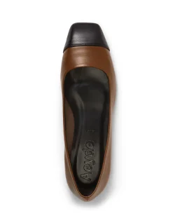 IDA CAP NAPPA LEATHER FLAT