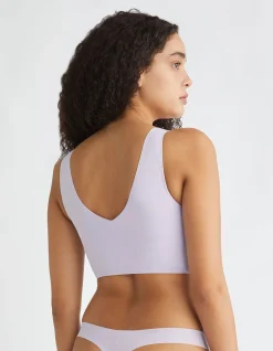 INVISIBLES COMFORT LIGHTLY LINED BRALETTE V NECK