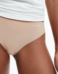 INVISIBLES THONG 3PK