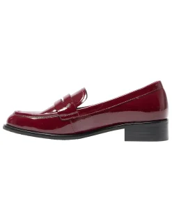 KASSIDY LOAFER