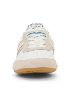 KICK SNEAKER
