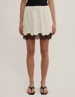 Lace Trim Mini Skirt