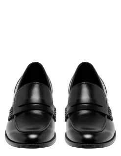 LACKY LOAFER