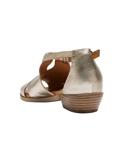 LAGUNA FLAT SANDAL