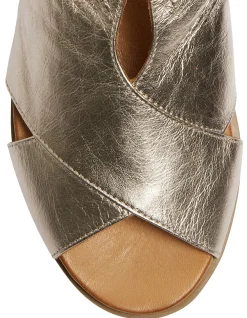 LAGUNA FLAT SANDAL