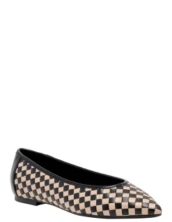 LARGO FLAT