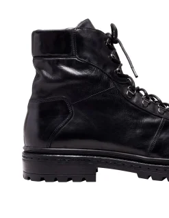 LEATHER HIKING BOOT