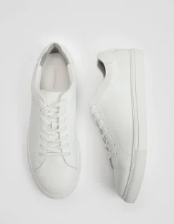 LEATHER SNEAKER