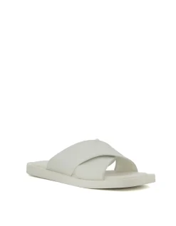 LICORICE FLAT SANDAL