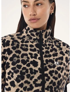 Linear Jacket