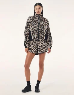 Linear Jacket
