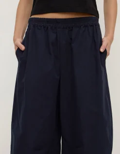 Lola Barrel Pant Navy