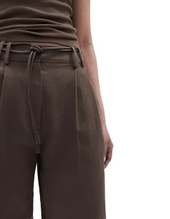 LONGLINE BERMUDA SHORT
