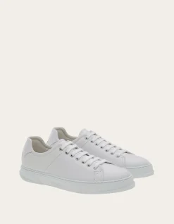 LOW CUT SNEAKER