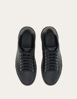 LOW CUT SNEAKER