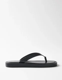 LUCIA LEATHER THONG