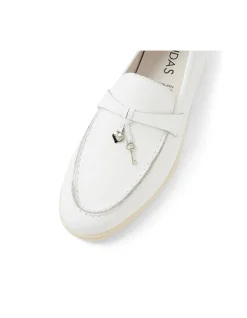 Lydon Heart And Key Detail Leather Loafers