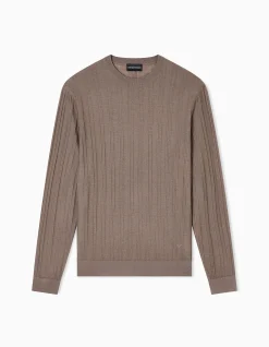 MAN'S PULLOVER