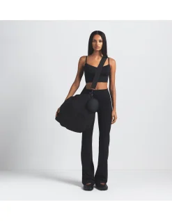 Matte Slim Flare Legging