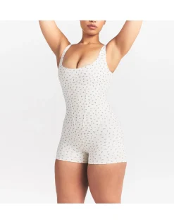 Matte Corset Short One Piece 2"