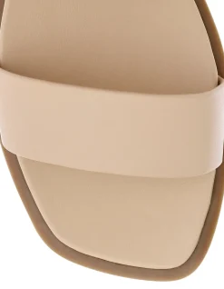 MEADOW SANDAL