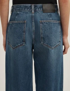 Mid Rise Wide Leg Jean