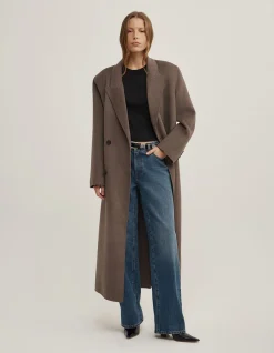Mid Rise Wide Leg Jean