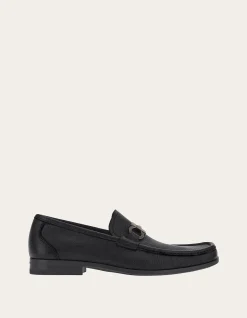 MOCCASIN WITH GANCINI ORNAMENT