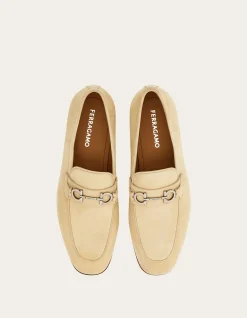 MOCCASIN WITH GANCINI ORNAMENT