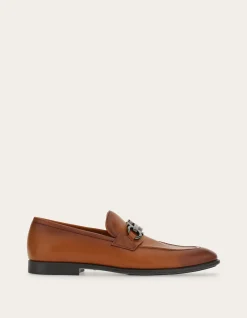 MOCCASIN WITH GANCINI ORNAMENT