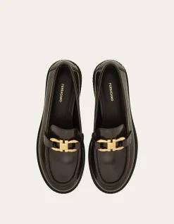 MOCCASIN WITH GANCINI ORNAMENT