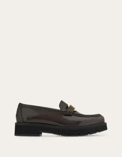 MOCCASIN WITH GANCINI ORNAMENT