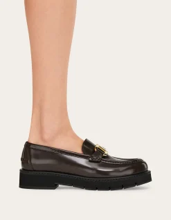 MOCCASIN WITH GANCINI ORNAMENT