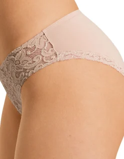 Moments Mini Brief