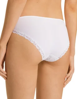 Moments Mini Brief