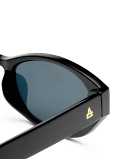 MOONSTONE BLACK OVAL SUNGLASSES