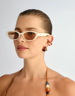 MOONSTONE IVORY OVAL SUNGLASSES