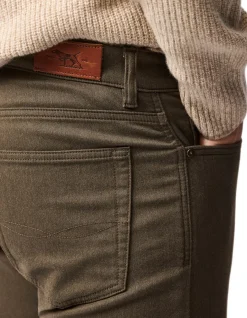 Motion Melange Straight Fit Stretch Jeans