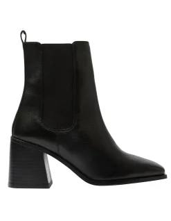 MUNICH ANKLE BOOT